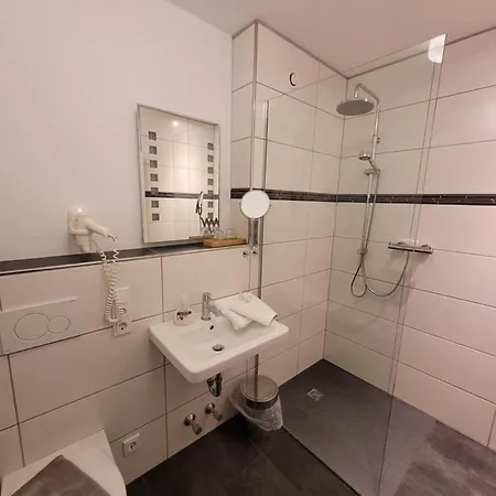 Weingut Lehnert-veit Gutshotel 3*