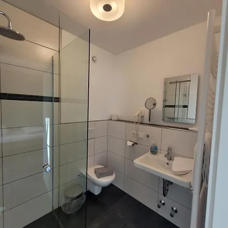 Weingut Lehnert-veit Gutshotel 3*