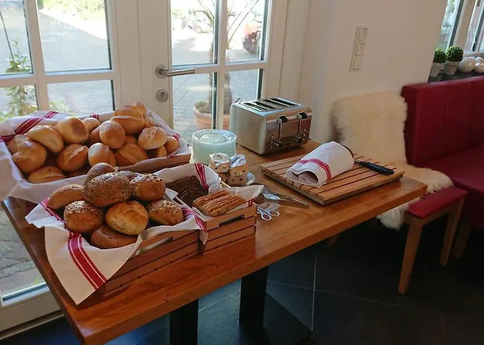 Weingut Lehnert-veit Gutshotel 3* פיספורט