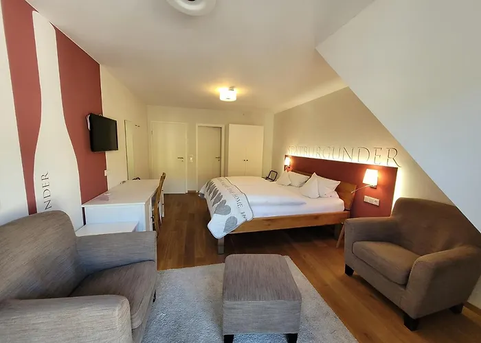 Weingut Lehnert-veit Gutshotel 3* פיספורט