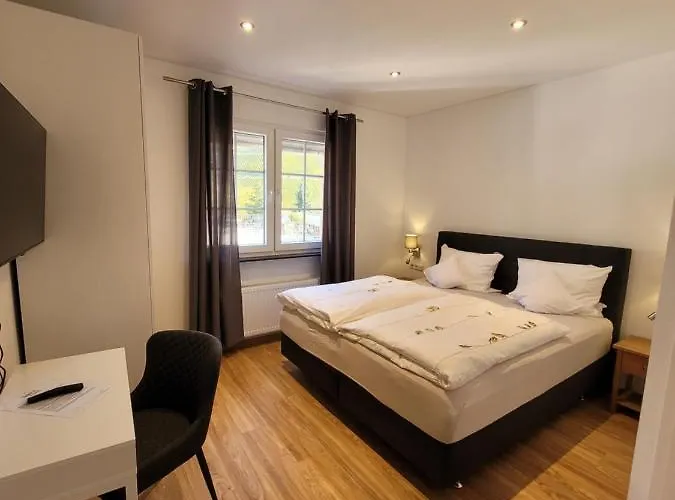 Hotel Weingut Lehnert-veit Gutshotel