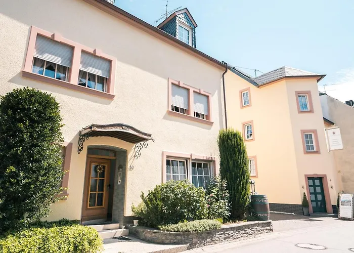 Weingut Lehnert-veit Gutshotel פיספורט